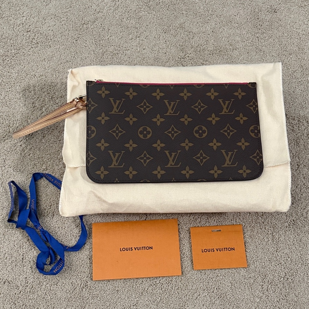 Louis Vuitton Brown and Tan Monogram Clutch